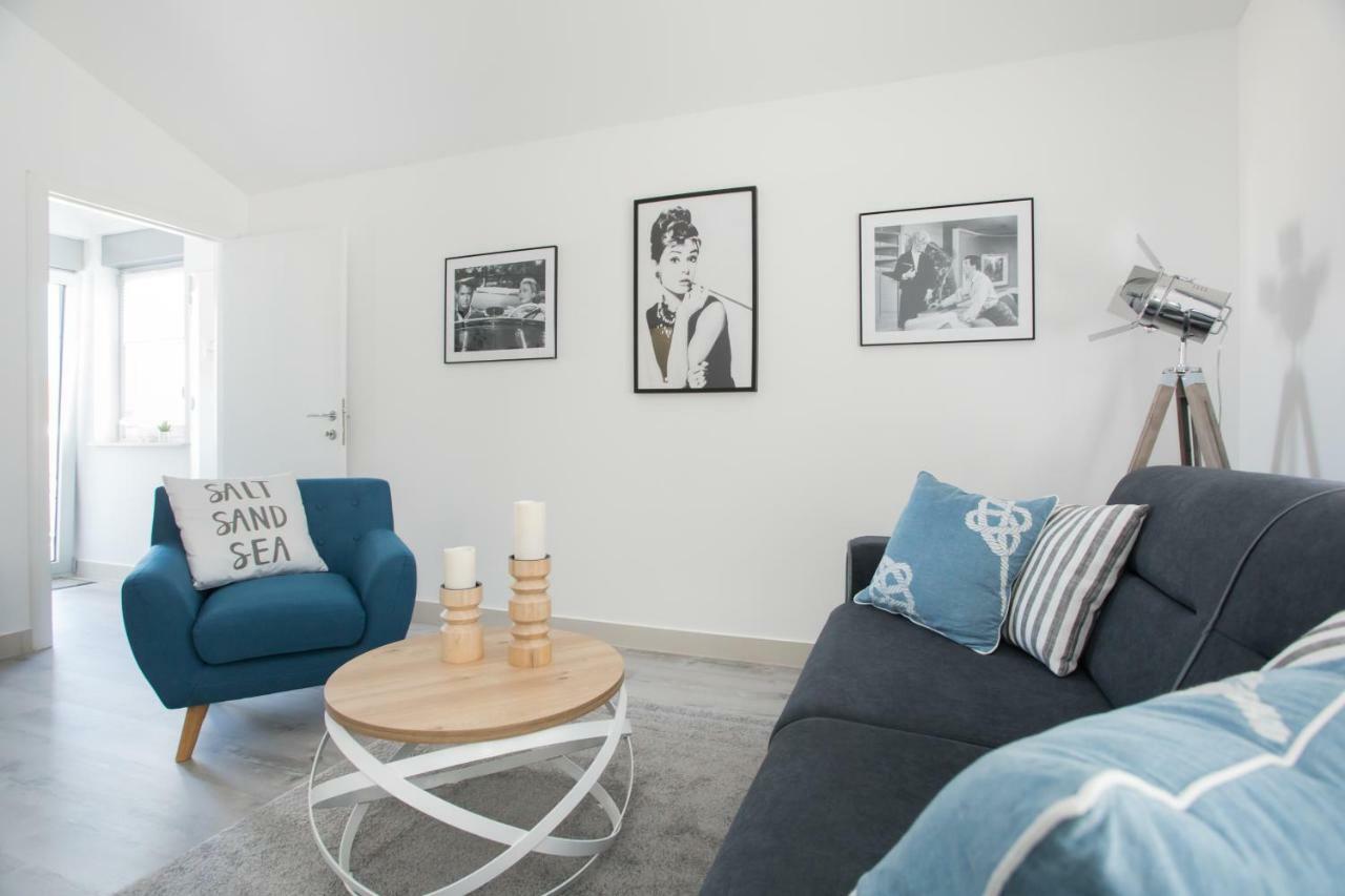 Apartment Movie Primosten Exterior photo